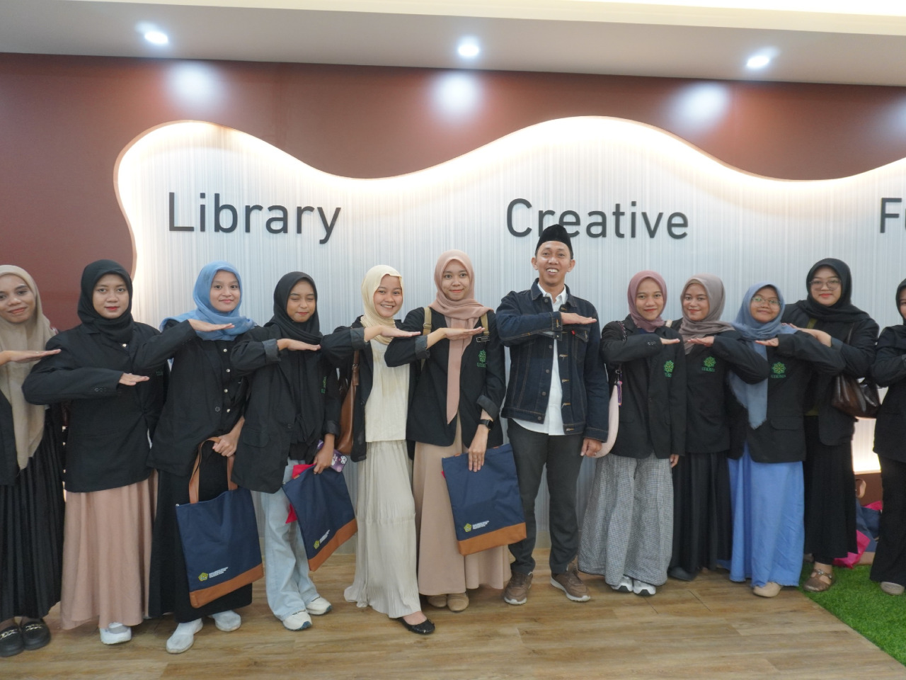 Puluhan Mahasiswa Antusias ikuti CineTalk Ramadan Bersama BMBPSDM